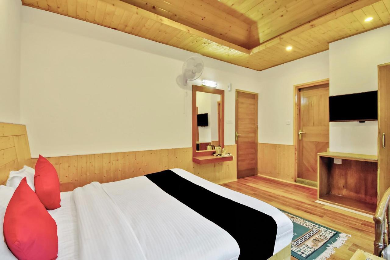Capital O 42006 Phalguni Regency Hotel Manāli Esterno foto